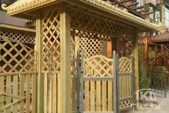 庭院防腐木門頭