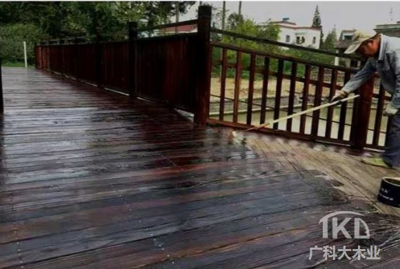 碳化木地板圍欄制作