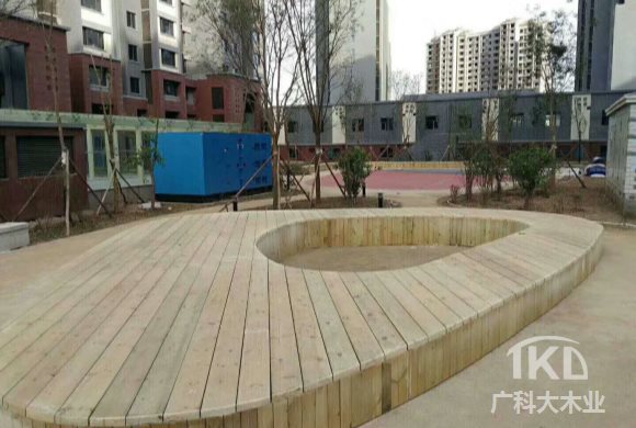 防腐木地臺(tái)制作安裝